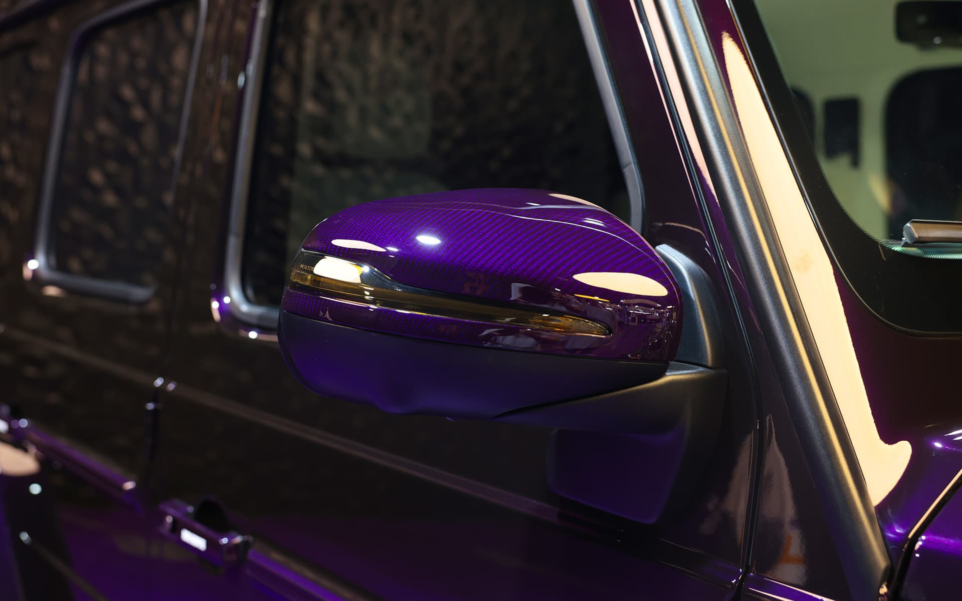 2022 Brabus Mercedes-AMG G 63 Rocket Edition 900 Purple & White 10