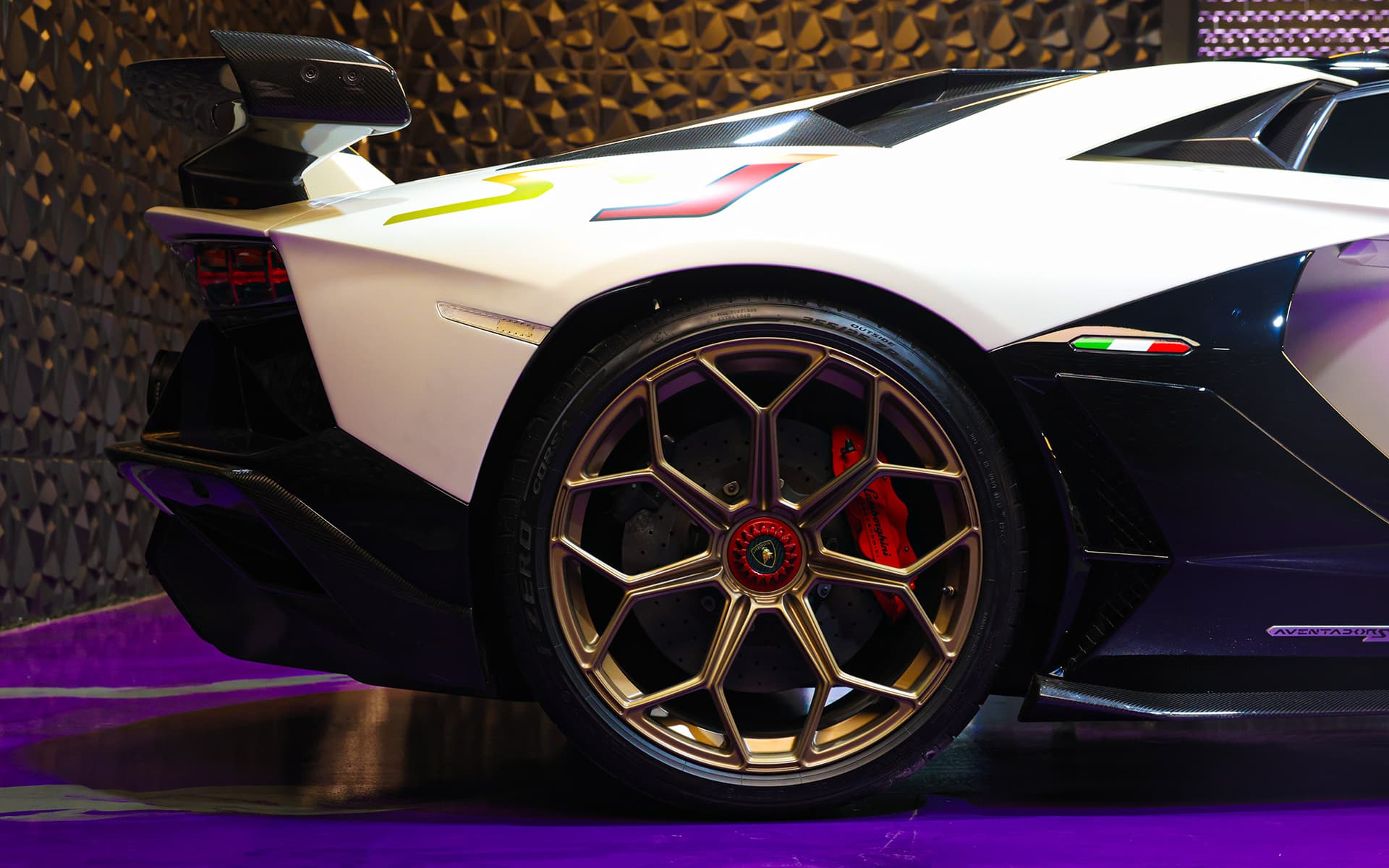 2020 Lamborghini Aventador SVJ 6.5L V12 12