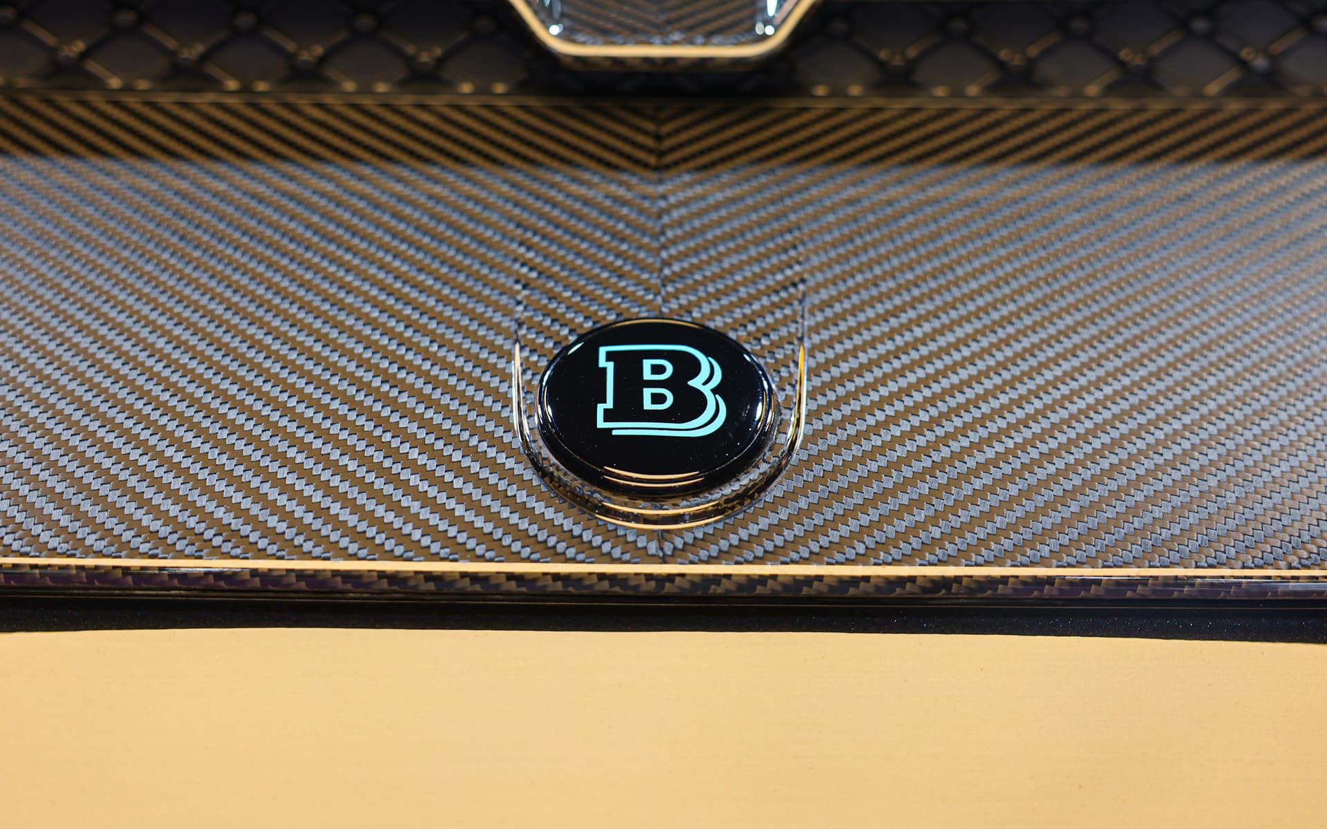 2022 Brabus 900 Rocket Edition Black & Tiffany 12