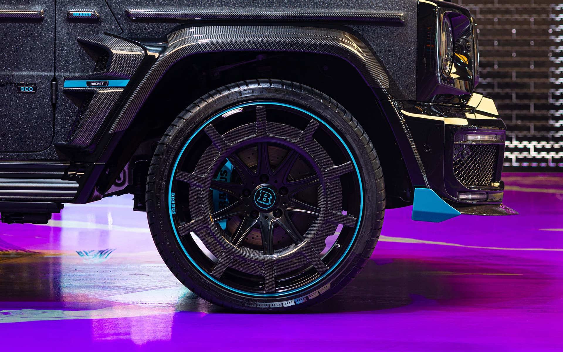 2022 Brabus 900 Rocket Edition Black & Tiffany 6