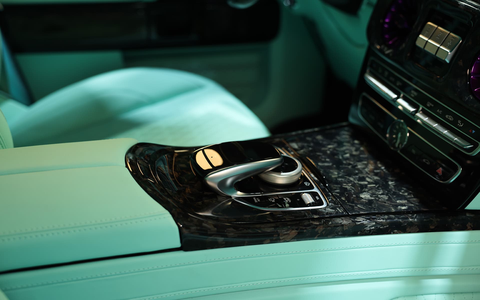 2021 Brabus 900 Rocket Edition Purple & Cyan 18