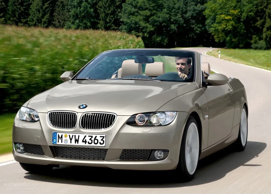 qa-568354d2-1-series-cabriolet