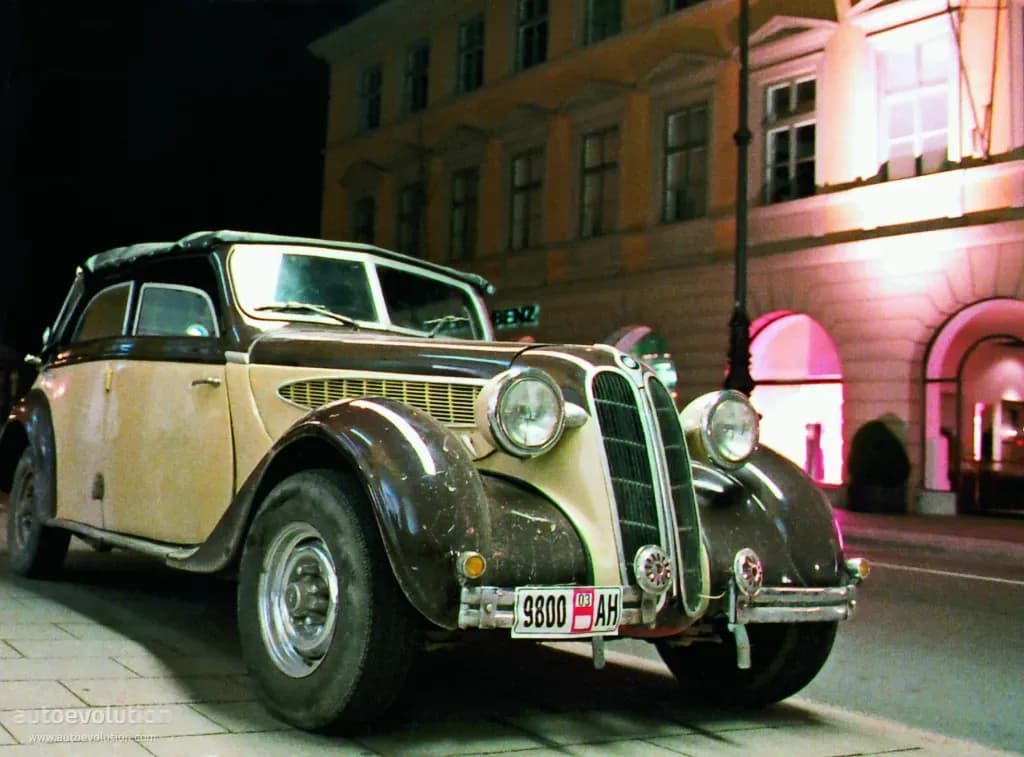 BMW-326