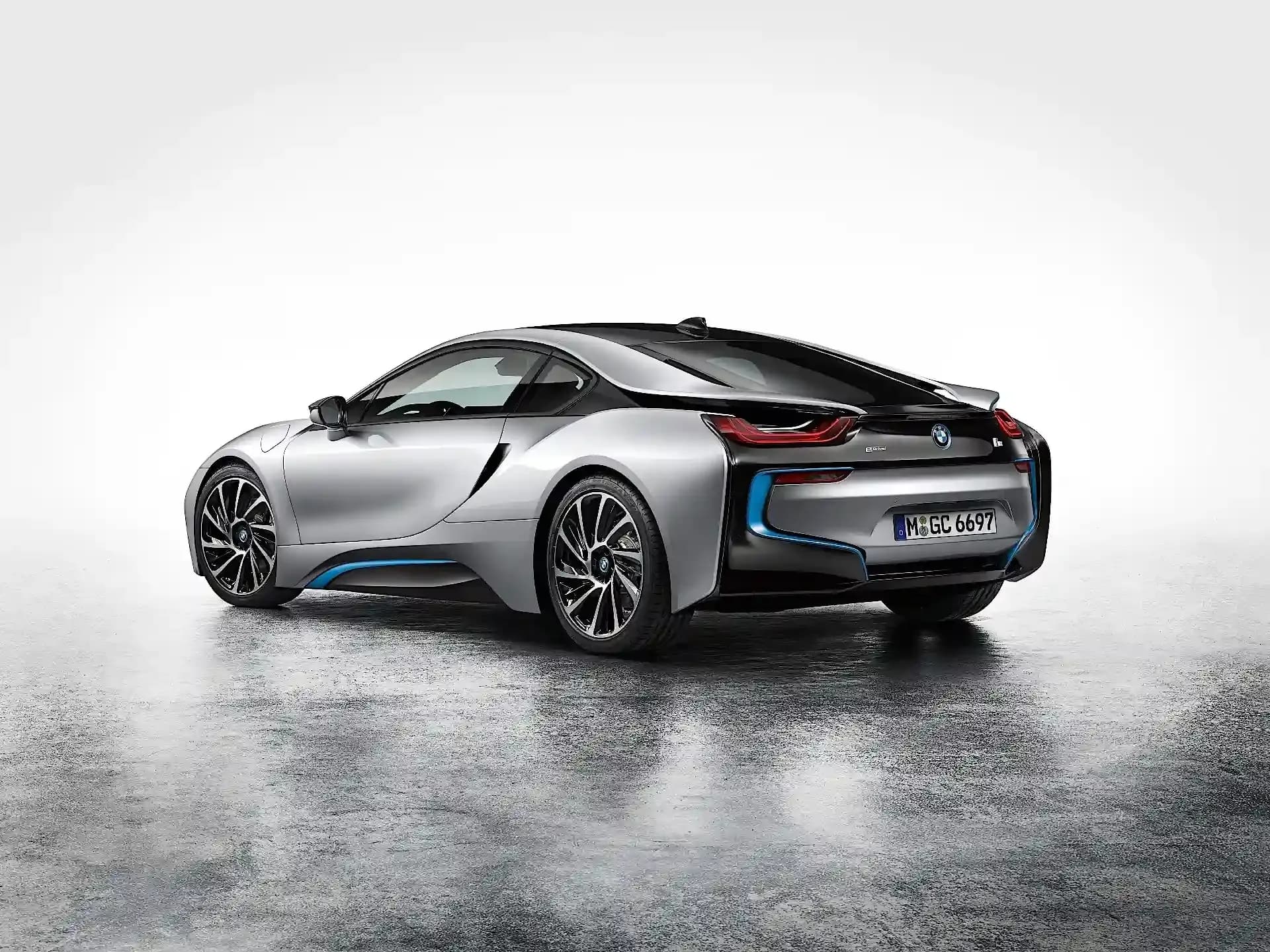 BMW-i8