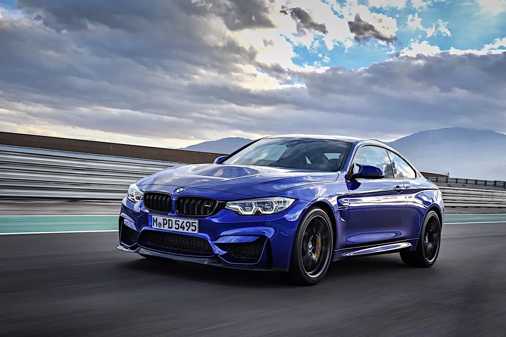 BMW-M4-CS