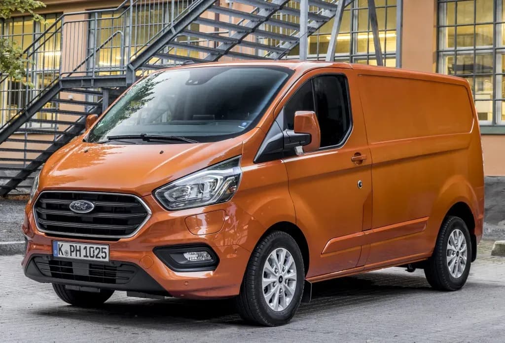 FORD-Tourneo