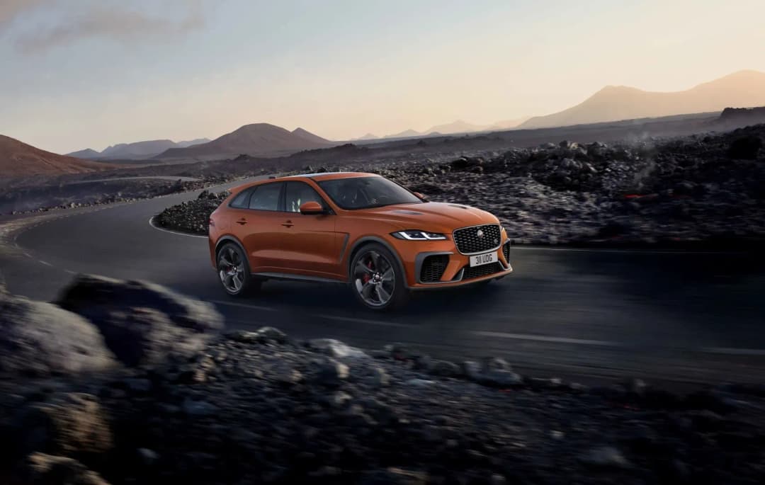 jaguar-pace-svr