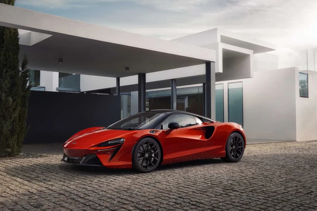mclaren-mclaren-artura