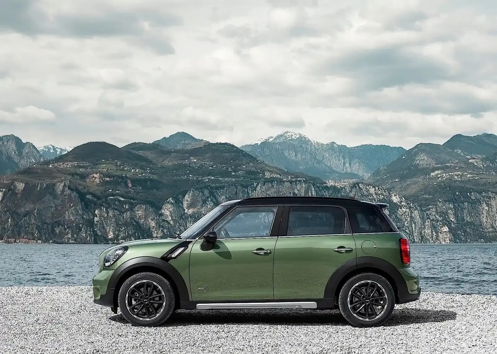 MINI-Countryman