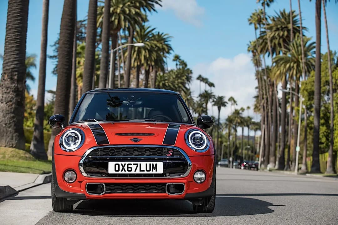 MINI-Hatch-2018
