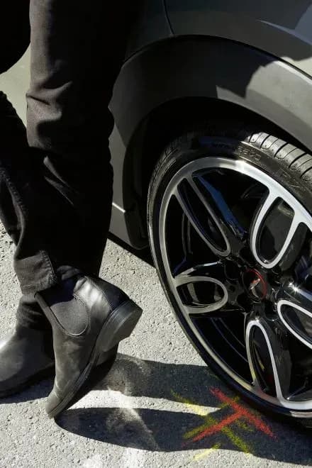MINI-Hatch