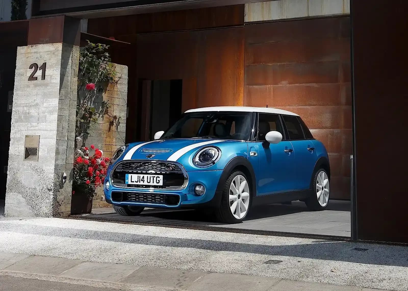MINI-Hatch