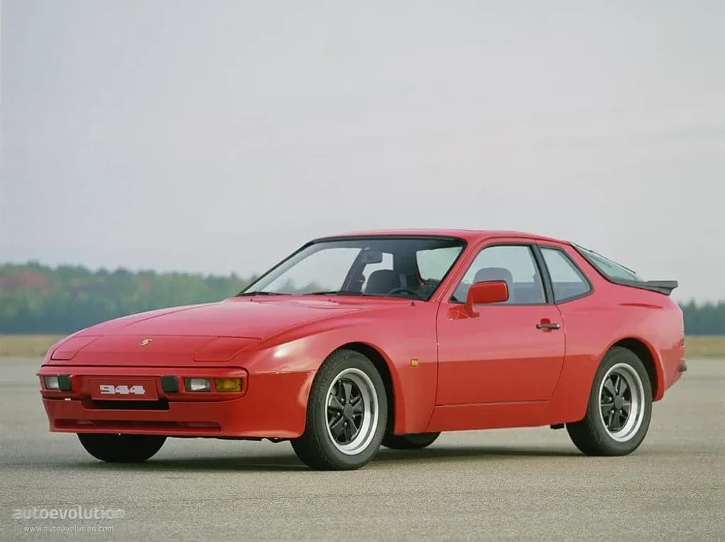 porsche-porsche-944