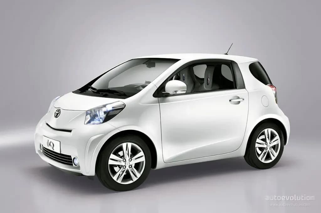 toyota-toyota-iq