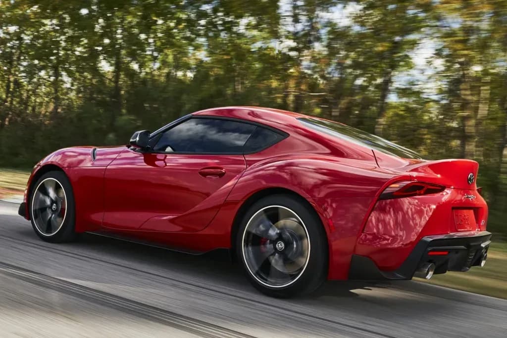 TOYOTA-Supra