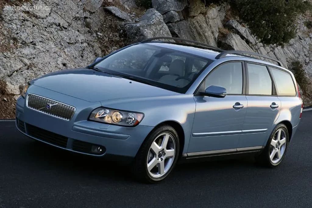 volvo-volvo-v50