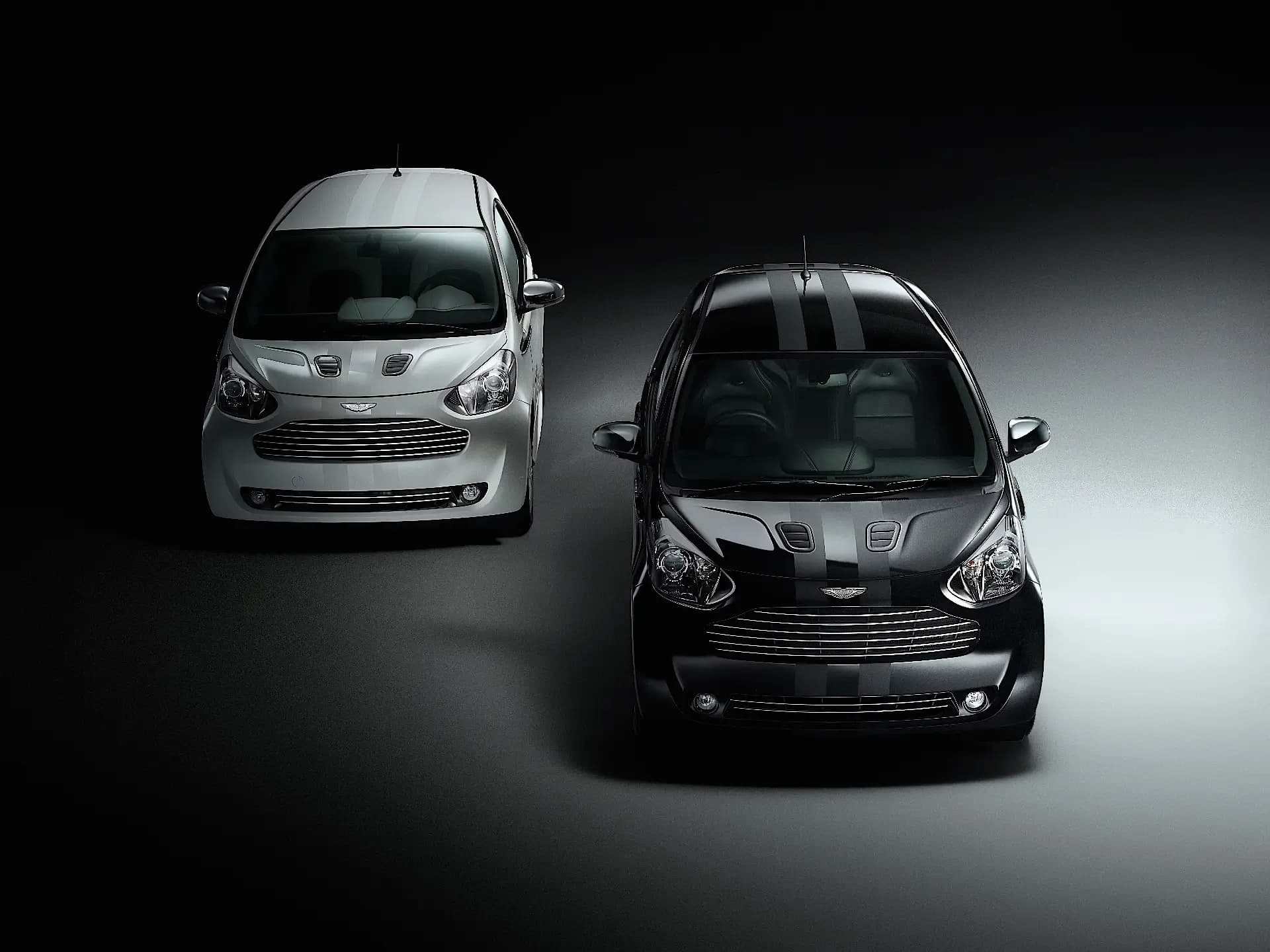 ASTON-MARTIN-Cygnet