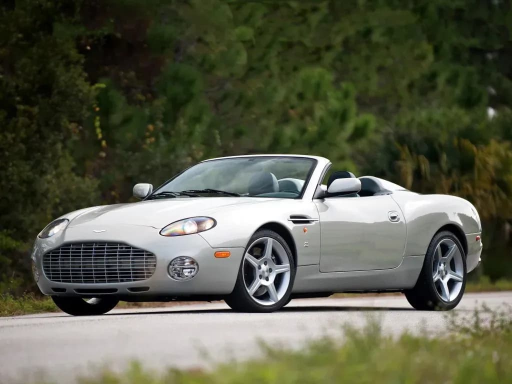 ASTON-MARTIN-DB-AR1