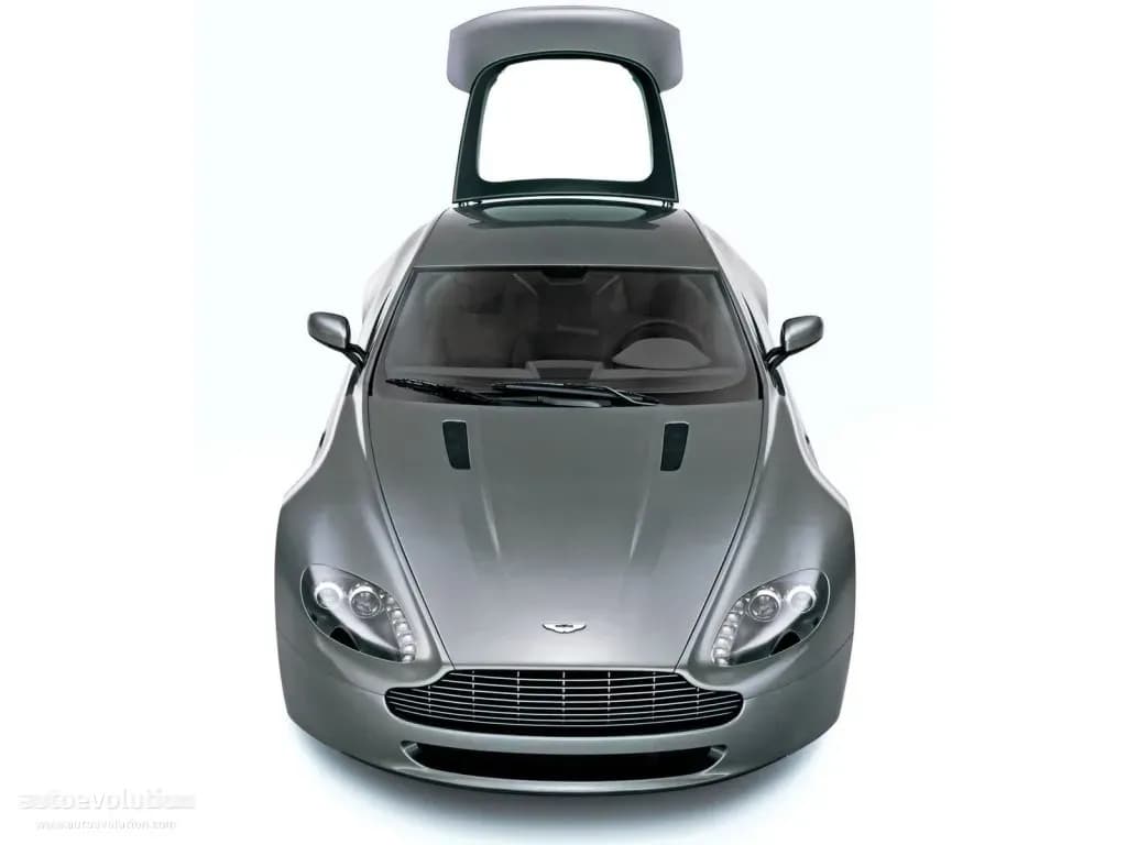 ASTON-MARTIN-V8-Vantage