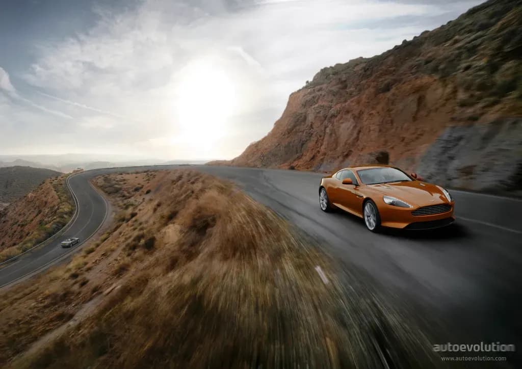 ASTON-MARTIN-Virage