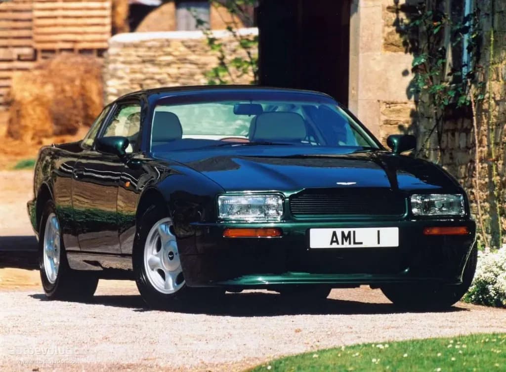 ASTON-MARTIN-Virage