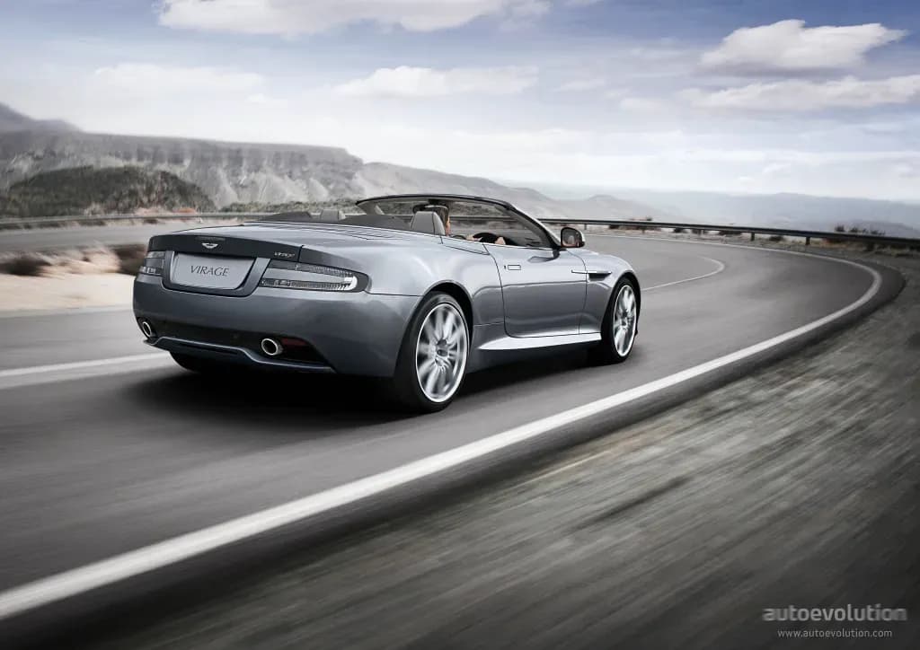 ASTON-MARTIN-Virage-Volante