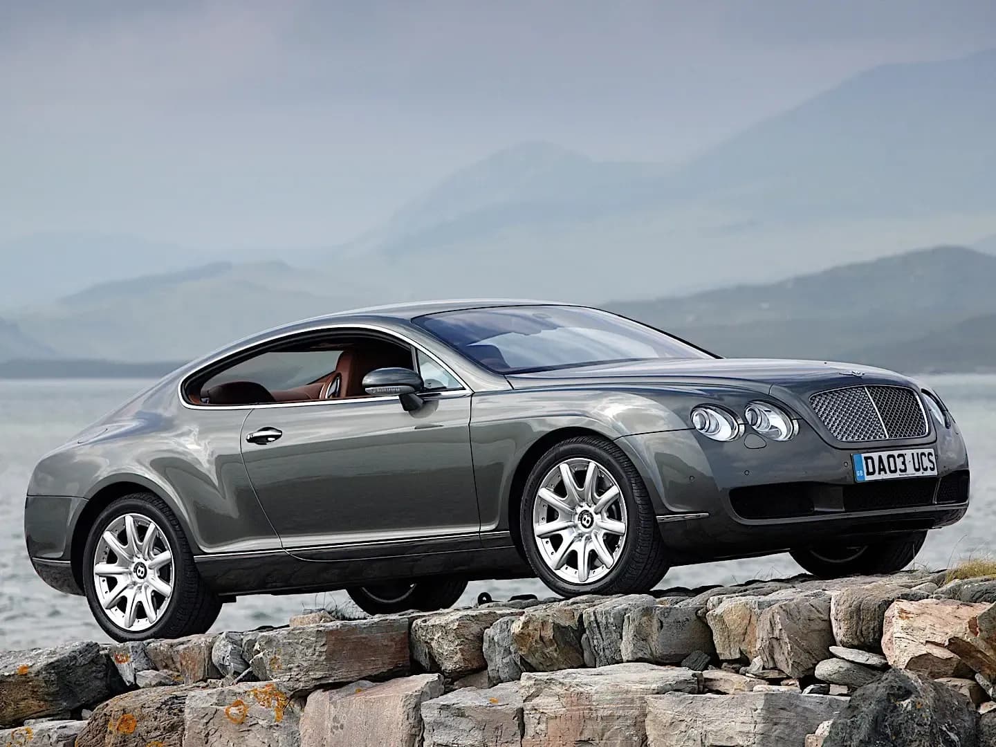 BENTLEY-Continental