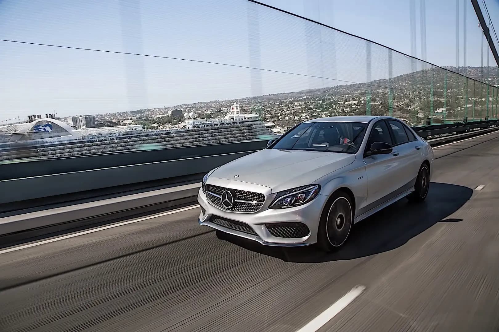 MERCEDES-BENZ-C-Klasse-AMG