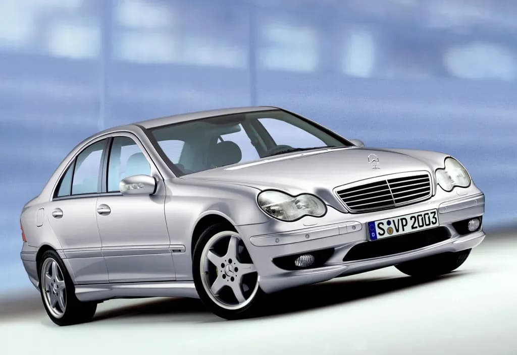 MERCEDES-BENZ-C-Klasse-AMG