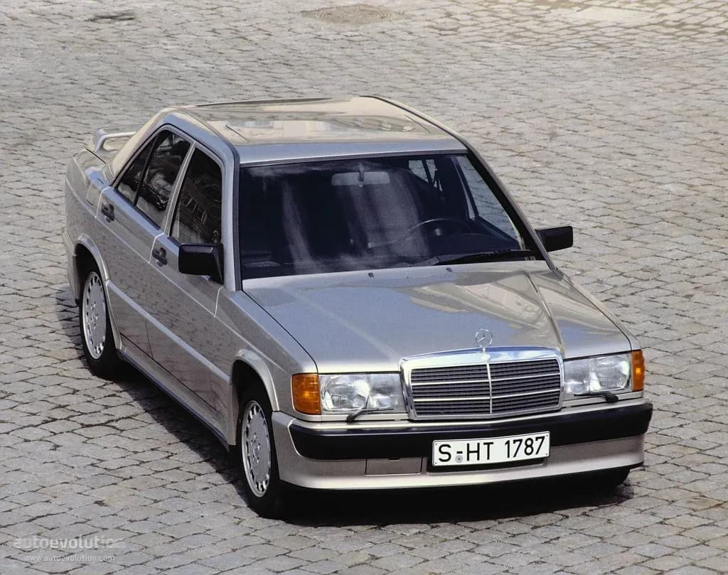 MERCEDES-BENZ-C-Klasse-AMG