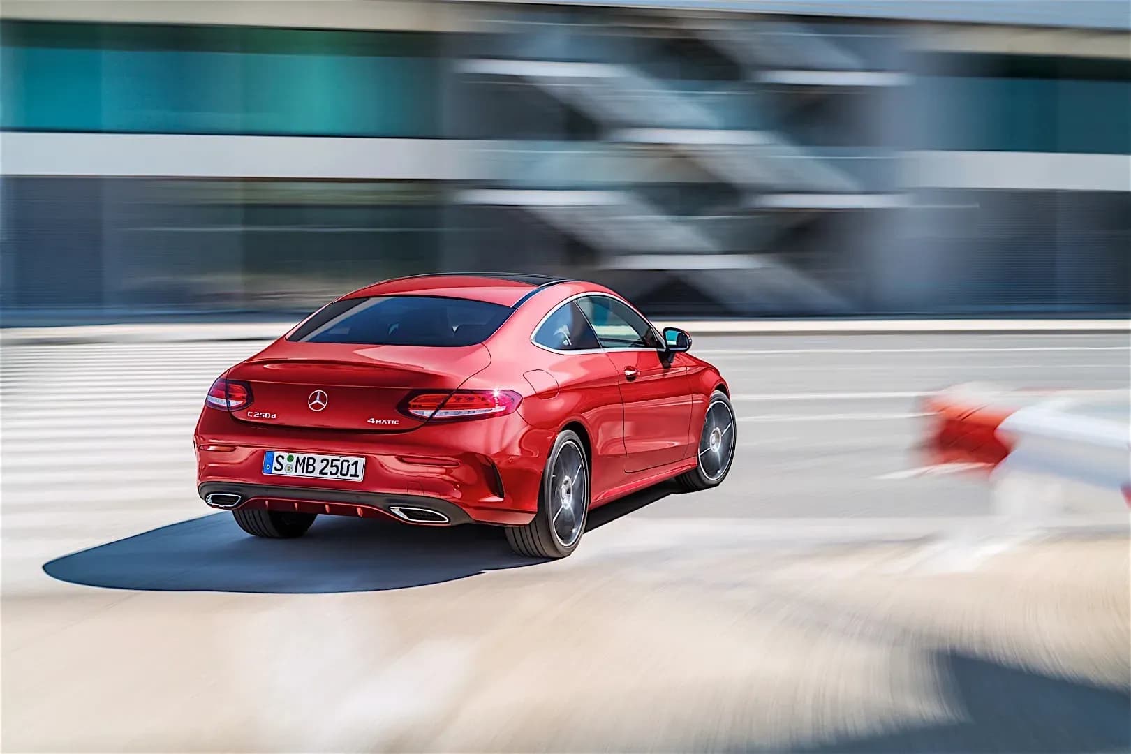MERCEDES-BENZ-C-Klasse-Coupe