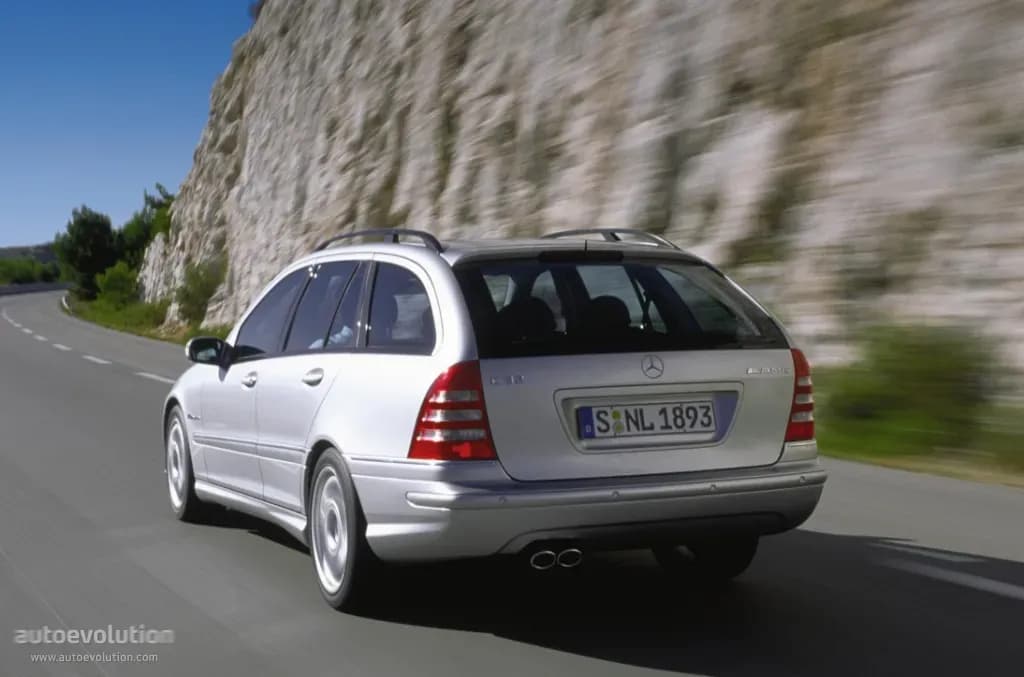 MERCEDES-BENZ-C-Klasse-T-Modell