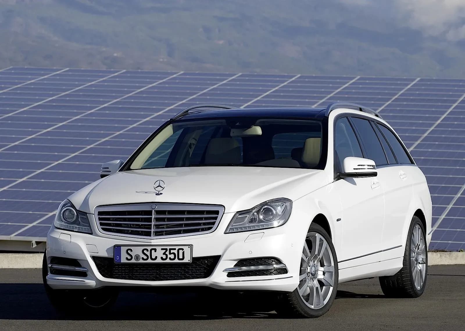 MERCEDES-BENZ-C-Klasse-T-Modell