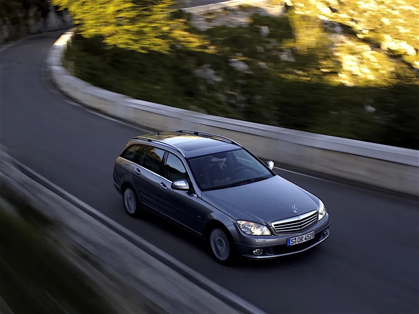 MERCEDES-BENZ-C-Klasse-T-Modell