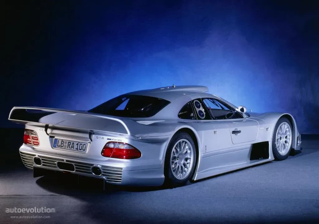 MERCEDES-BENZ-CLK-GTR