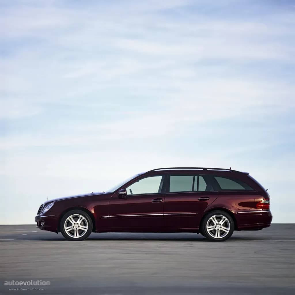MERCEDES-BENZ-E-Klasse-T-Modell
