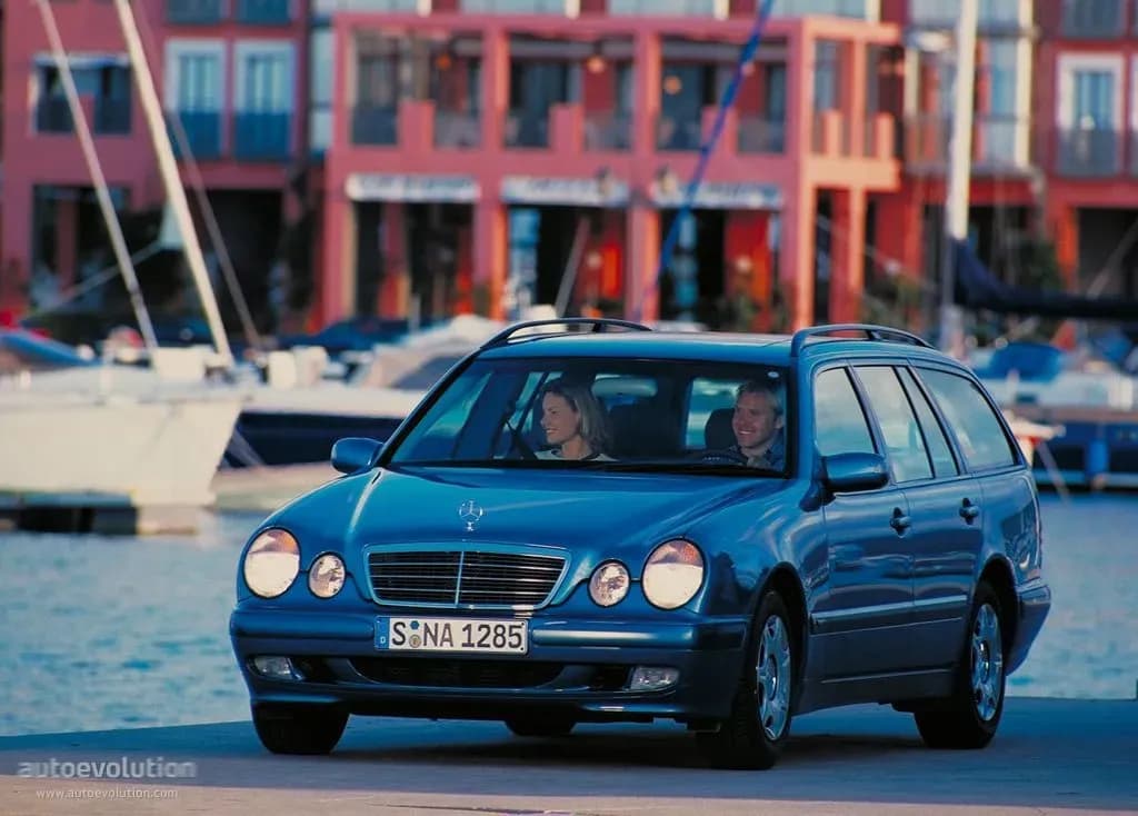MERCEDES-BENZ-E-Klasse-T-Modell