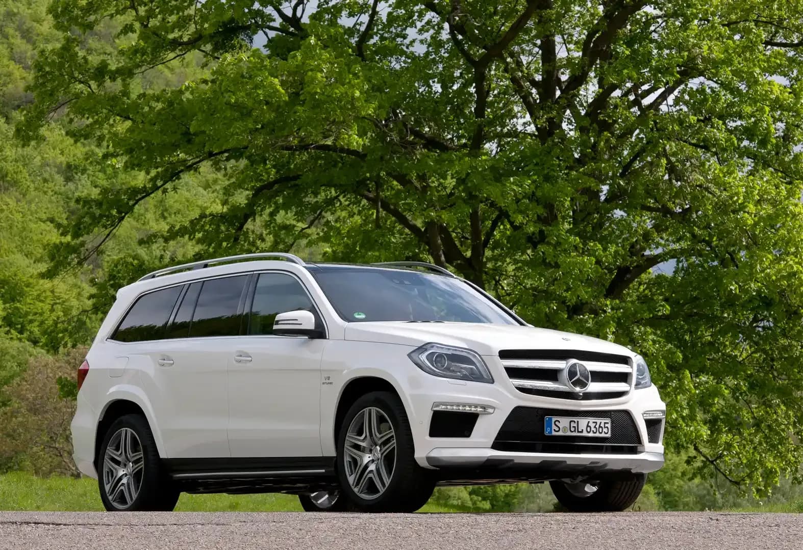 MERCEDES-BENZ-GL-Klasse-AMG