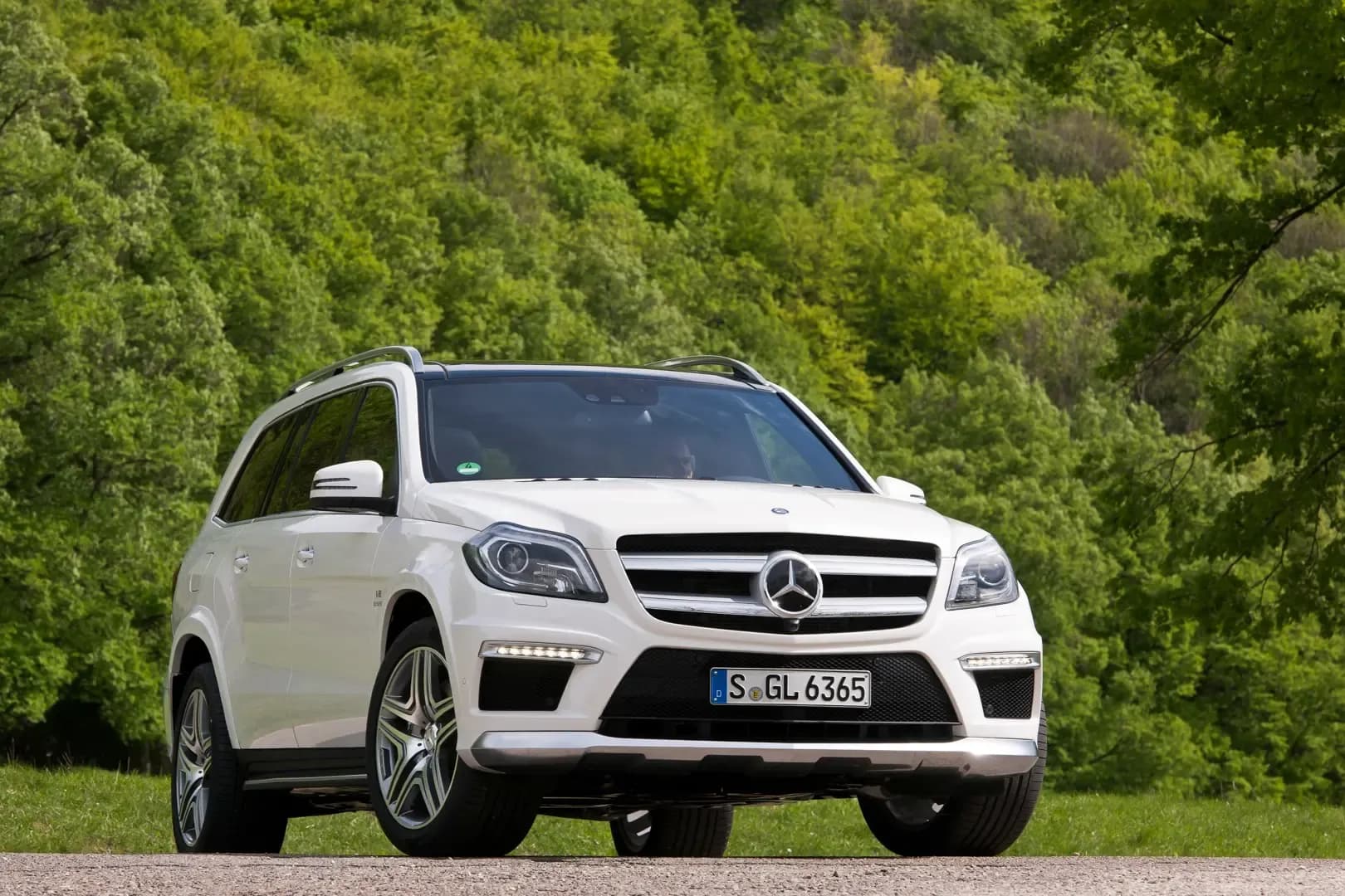 MERCEDES-BENZ-GL-Klasse-AMG