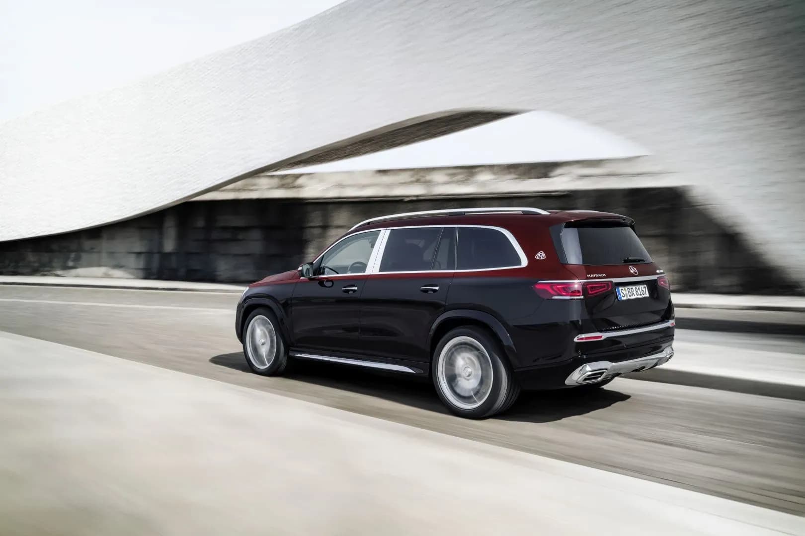 MERCEDES-BENZ-GLS-Maybach