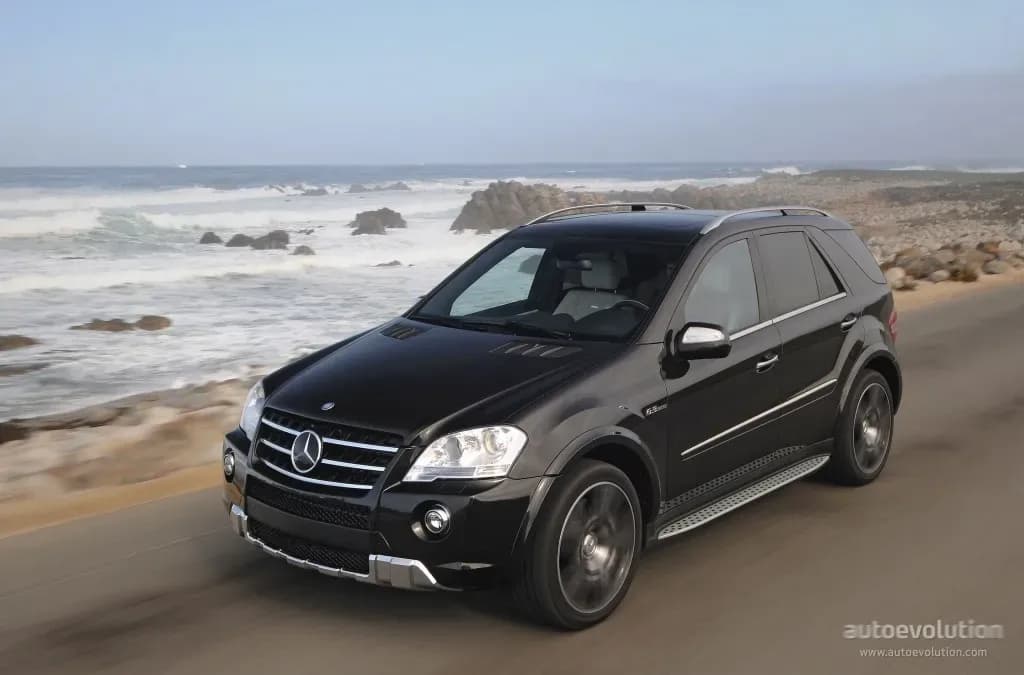 MERCEDES-BENZ-M-Klasse-AMG