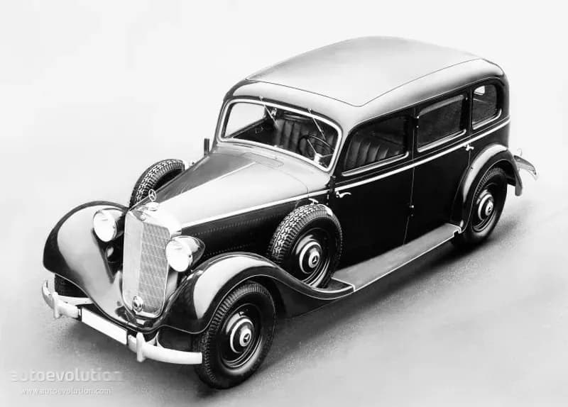 MERCEDES-BENZ-Pullman