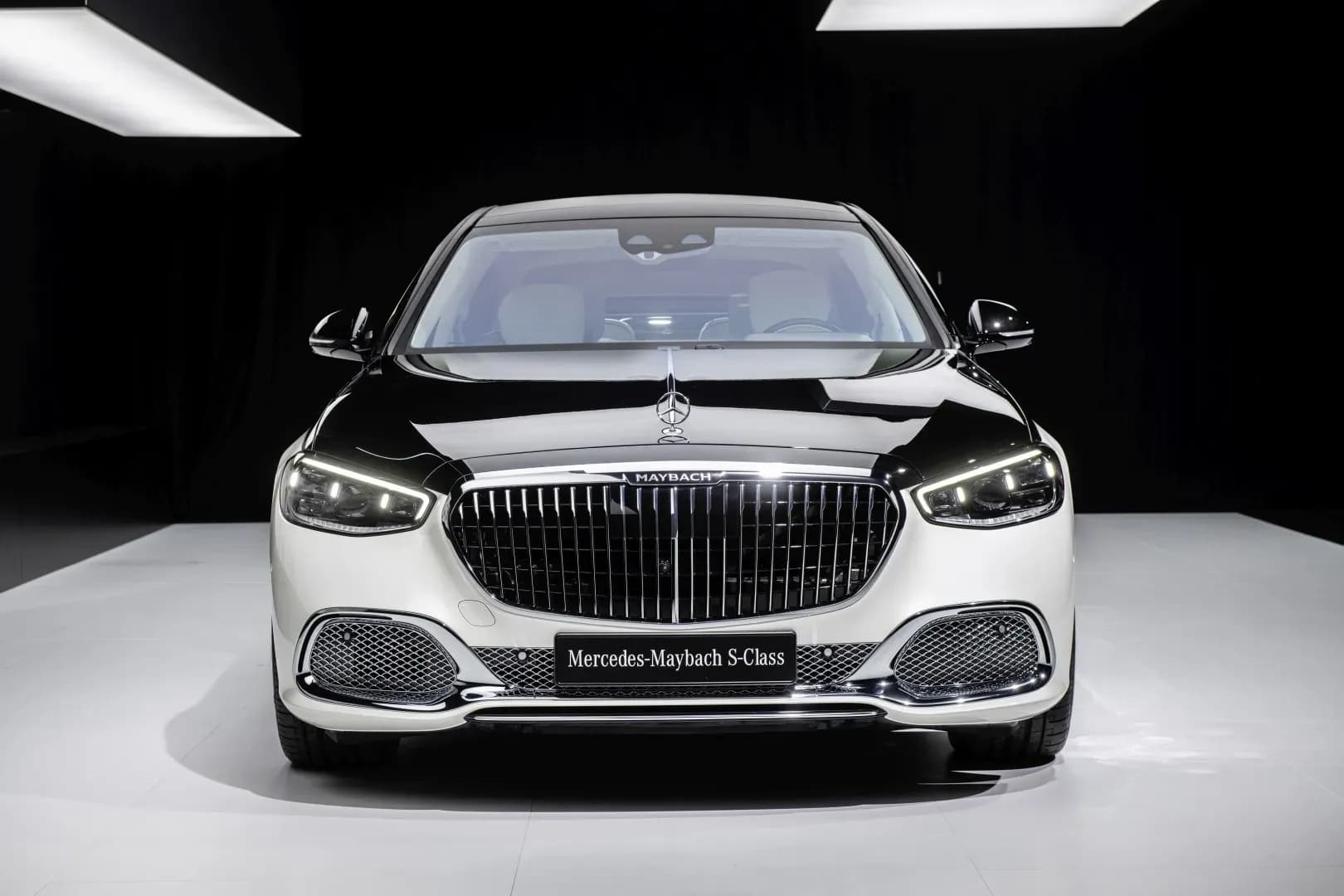 MERCEDES-BENZ-S-Class-Maybach