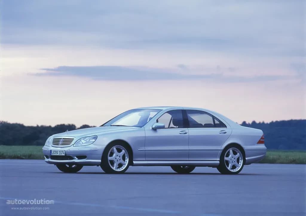 MERCEDES-BENZ-S-Klasse-AMG