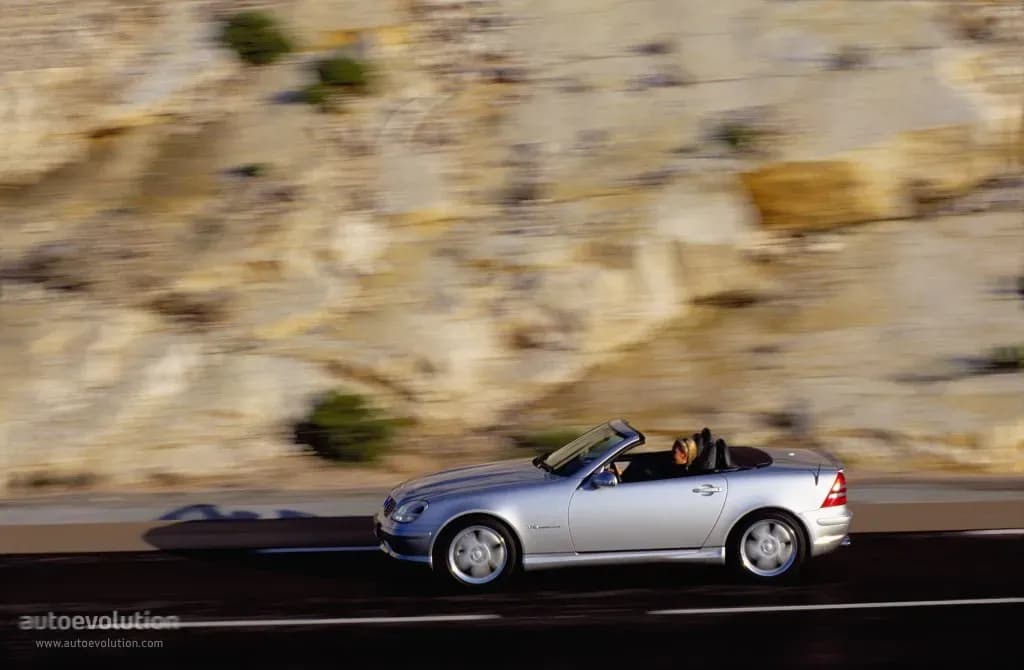 MERCEDES-BENZ-SLK-AMG