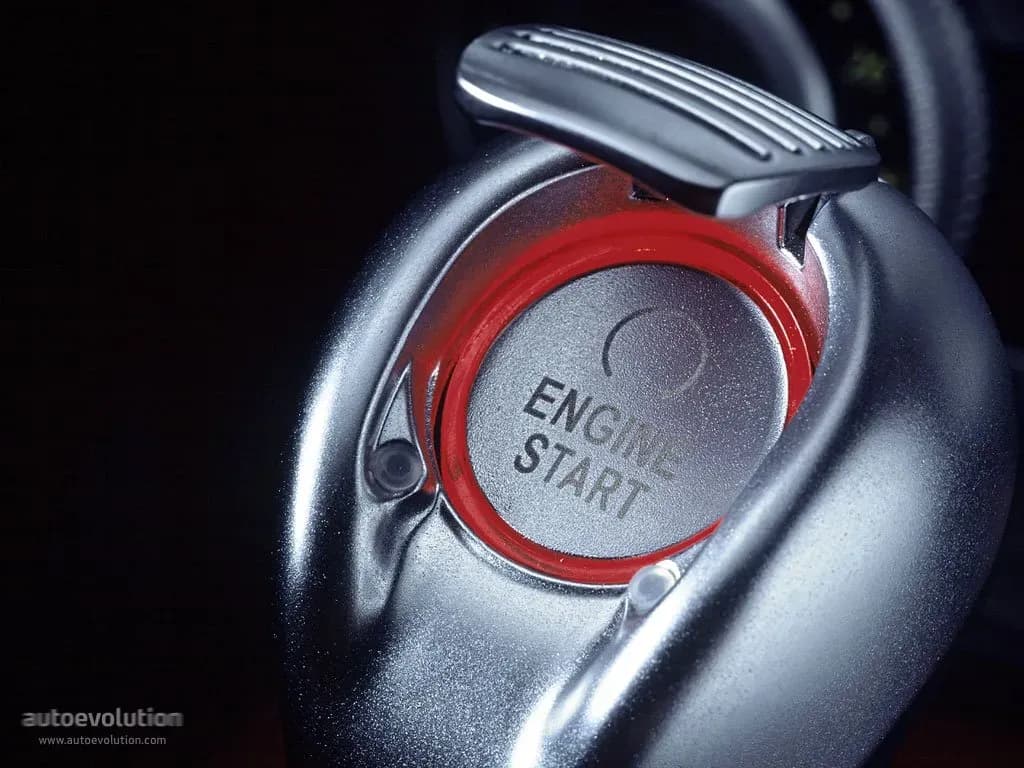 MERCEDES-BENZ-SLR-McLaren